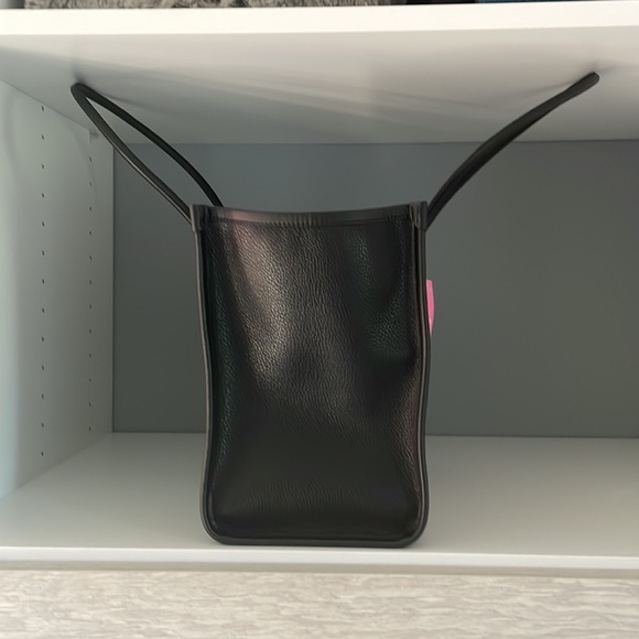 NWT ♠️ Kate Spade large tote - Picture 4 of 6